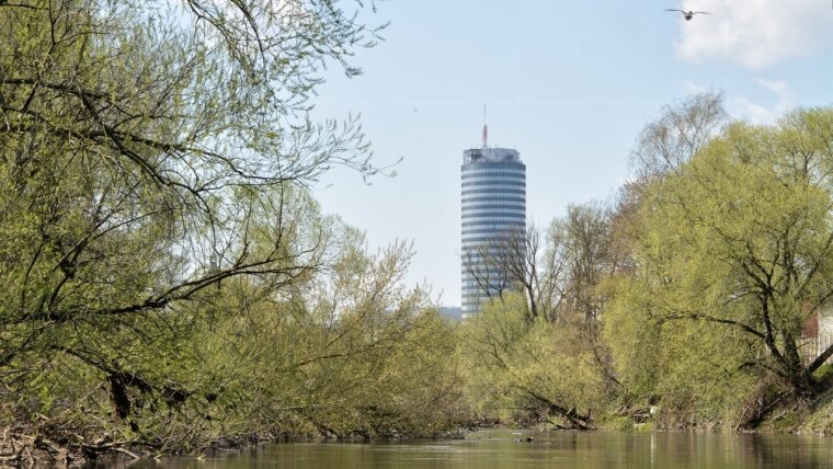 Jena, worm's-eye view (from Saale)